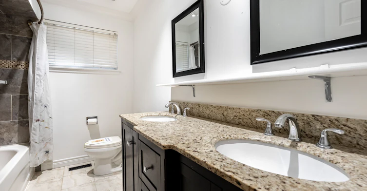 28 Lakeland Crescent, Richmond Hill, ON, L4E 2Z8 - 17