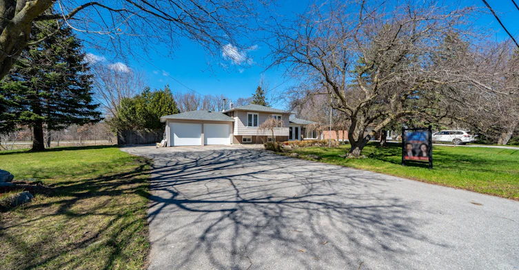 28 Lakeland Crescent, Richmond Hill, ON, L4E 2Z8 - 3