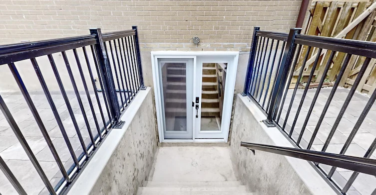 Lower-418 Marybay Crescent, Richmond Hill, ON, L4C 2X4 - 3