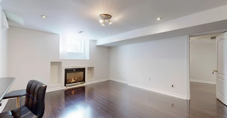 123 Monte Carlo Drive, Vaughan, ON, L4H 1R6 - 4