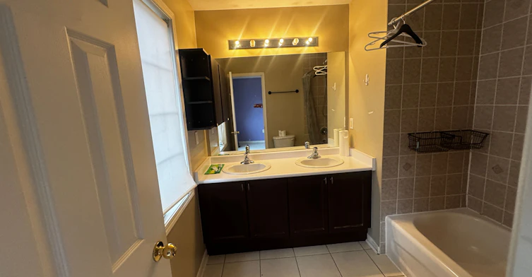 Upper-13 Prince William Drive, Markham, ON, L3R 7V5 - 11