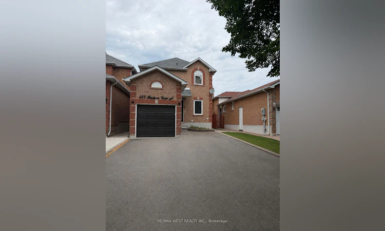 137 Hudson Crescent