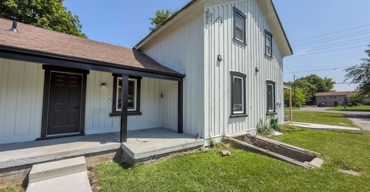 Main-9690 Keele Street, Vaughan, ON, L6A 3Y6