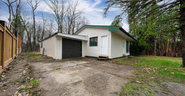 97 Park Crescent, Richmond Hill, ON, L4E 3J5 - 10