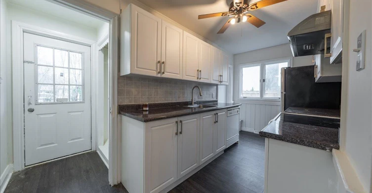 97 Park Crescent, Richmond Hill, ON, L4E 3J5 - 11