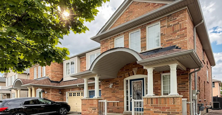 117 St Urbain Drive, Vaughan, ON, L4H 2W7 - 4