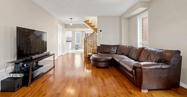 117 St Urbain Drive, Vaughan, ON, L4H 2W7 - 8