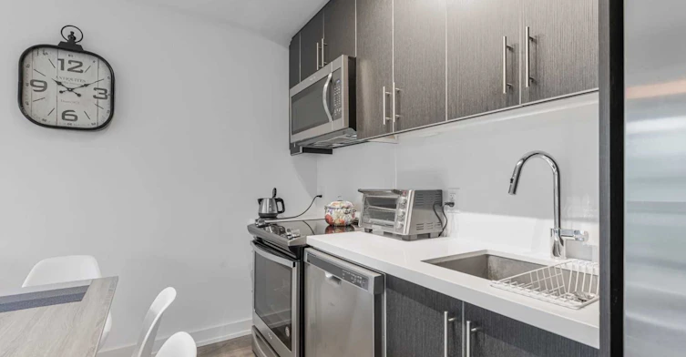 C317-301 Sea Ray Avenue, Innisfil, ON, L9S 0L9 - 11