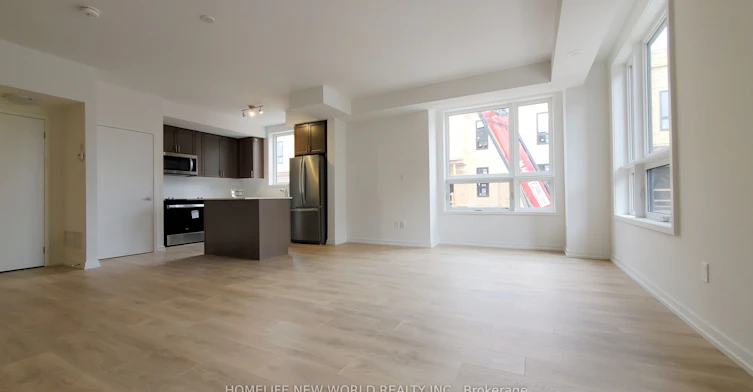 3-15 Lytham Green Circle, Newmarket, ON, L3Y 0H3 - 4