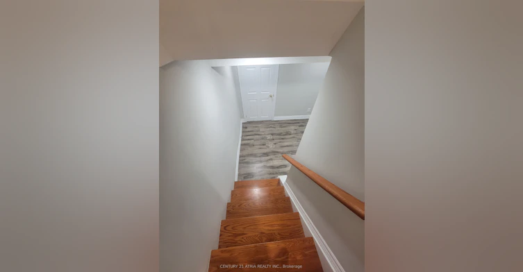 28 Holsworthy Crescent, Markham, ON, L3T 4C6 - 32