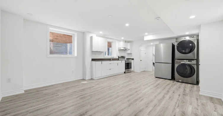 B-55 Bartram Crescent, Bradford West Gwillimbury, ON, L3Z 4L8 - 7