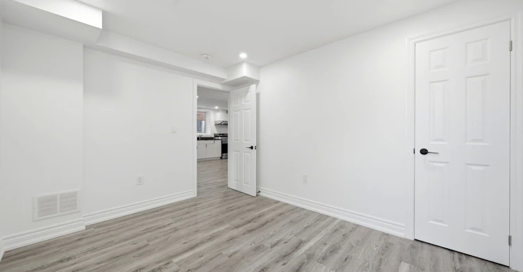B-55 Bartram Crescent, Bradford West Gwillimbury, ON, L3Z 4L8 - 13