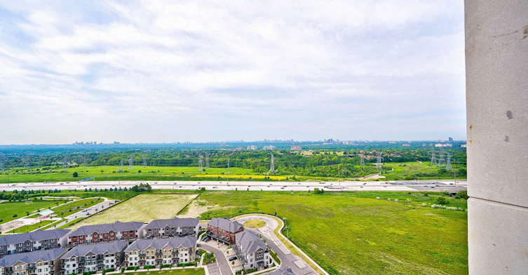 2607-12 Gandhi Lane, Markham, ON, L3T 0G8 - 39