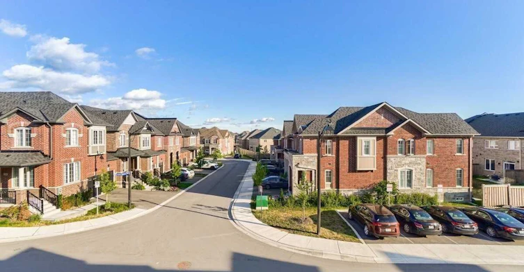 239 Harding Park, Newmarket, ON, L3Y 0E1 - 14