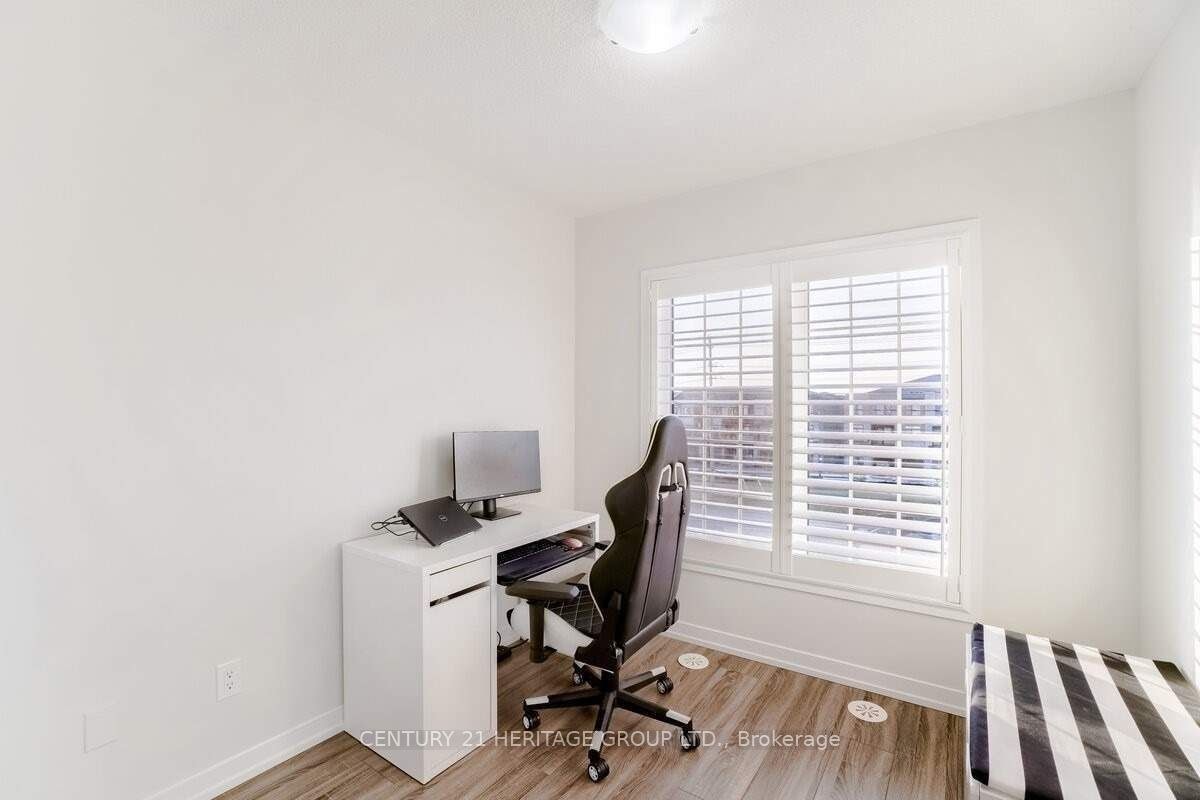 239 Harding Park, Newmarket, ON, L3Y 0E1 - 17