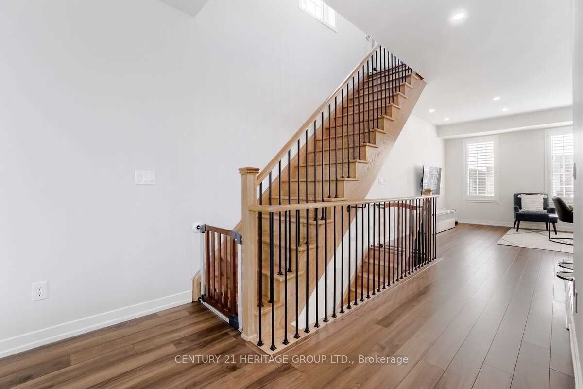 239 Harding Park, Newmarket, ON, L3Y 0E1 - 15