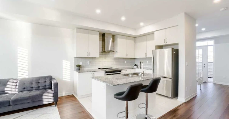 239 Harding Park, Newmarket, ON, L3Y 0E1 - 8