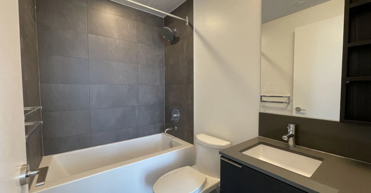 7890 Jane Street, Vaughan, ON, L4K 0K9 - 10