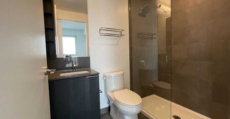 7890 Jane Street, Vaughan, ON, L4K 0K9 - 9