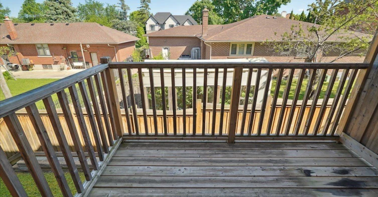71 City Park Circle, Vaughan, ON, L4L 0H2 - 9