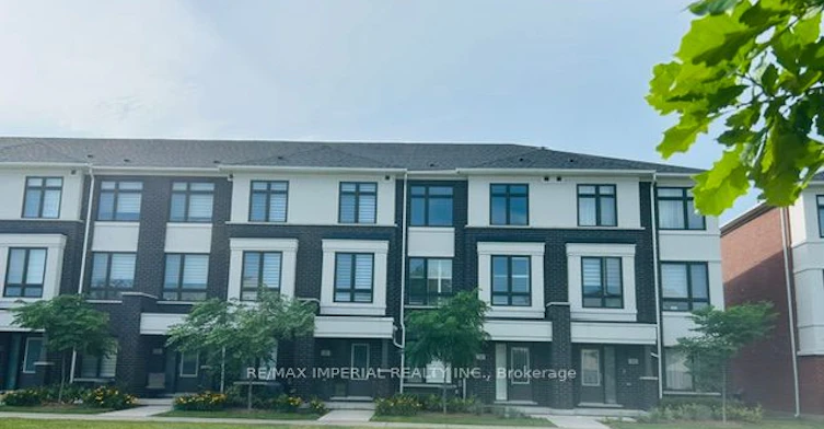 16 Thomas Armstrong Lane, Richmond Hill, ON, L4C 5S6
