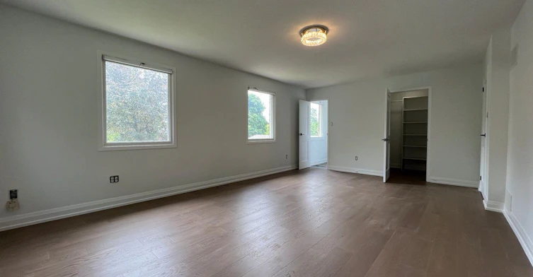 92 Winderemere Crescent N, Richmond Hill, ON, L4C 6Y9 - 3