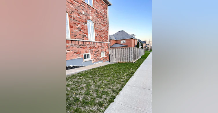 Lower-47 Aikenhead Avenue, Richmond Hill, ON, L4S 0A8 - 2