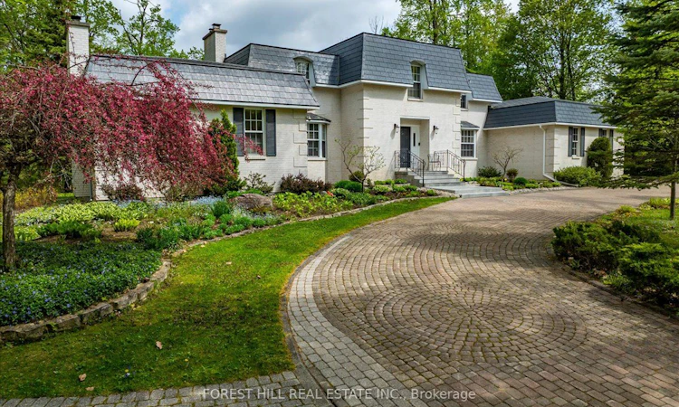 1836 Quantz Crescent