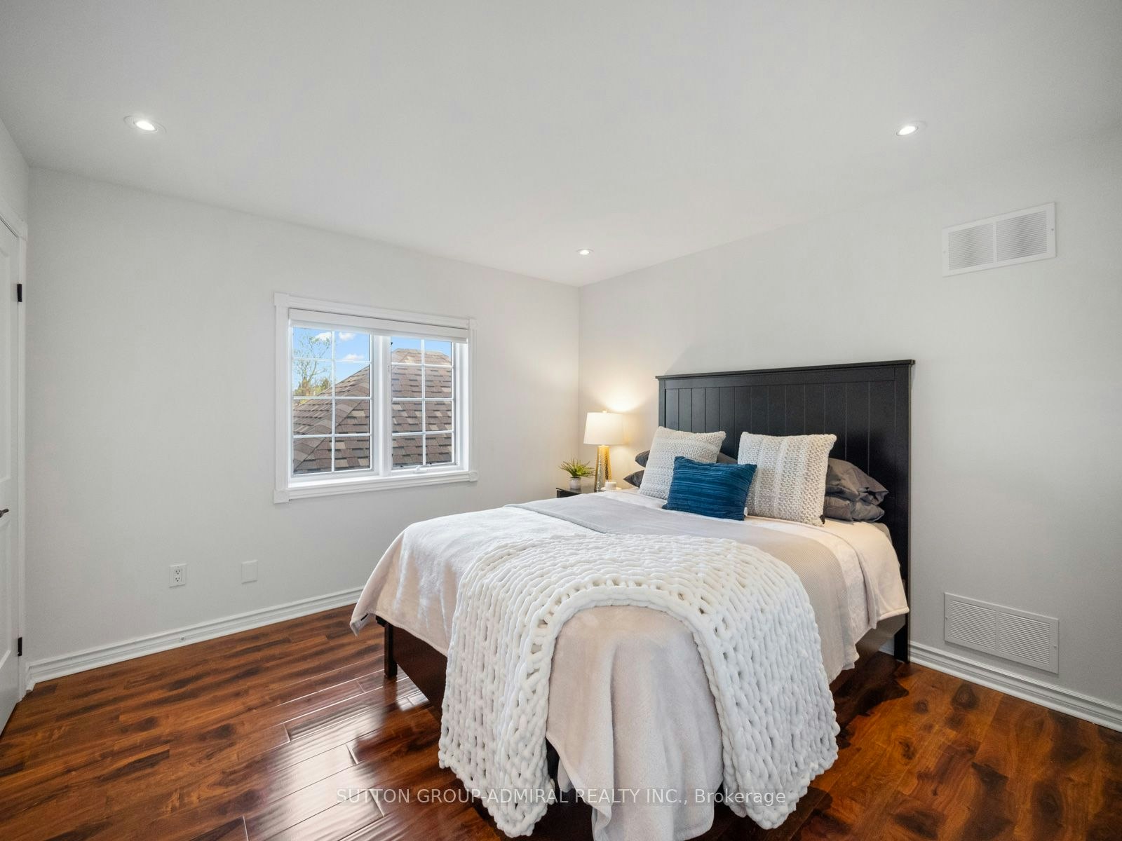 6 Colton Crescent S, Vaughan, ON, L4L 3L7 - 30