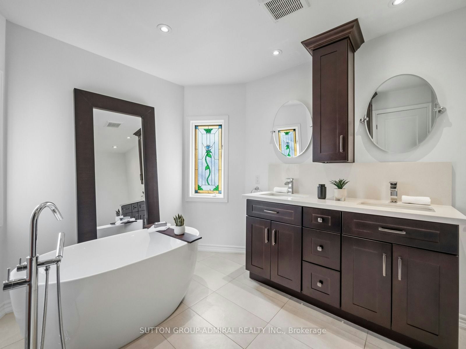 6 Colton Crescent S, Vaughan, ON, L4L 3L7 - 25