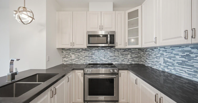 809-7325 Markham Road, Markham, ON, L3S 0C9 - 12