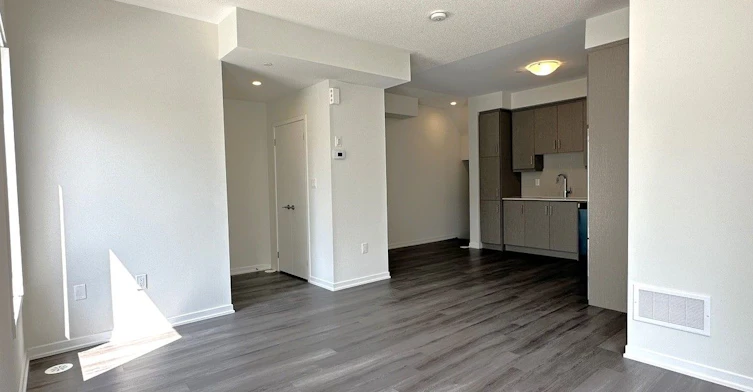 TH243-121 Honeycrisp Crescent, Vaughan, ON, L4K 0N7 - 7
