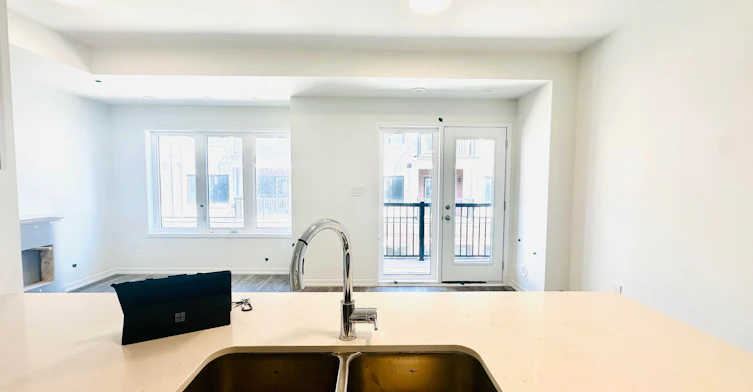 105 Matawin Lane, Richmond Hill, ON, L4B 0H7 - 6