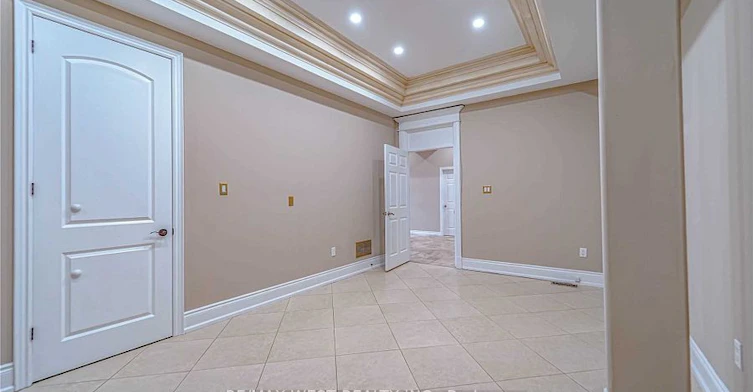 Main Floor-83 Elm Avenue, Richmond Hill, ON, L4C 6K8 - 7