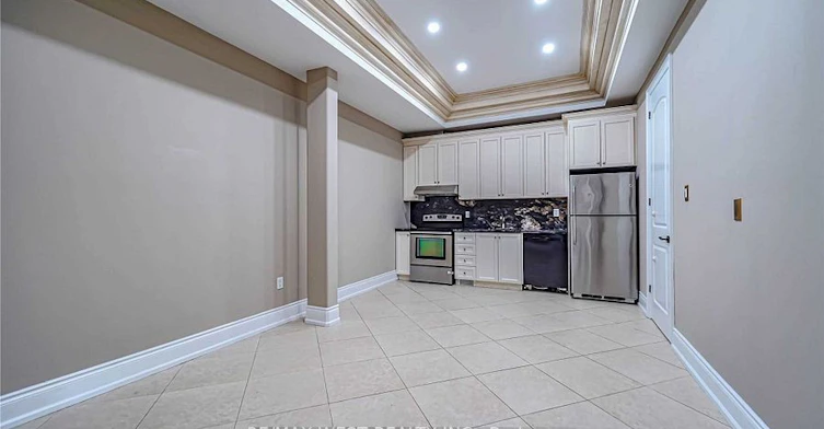 Main Floor-83 Elm Avenue, Richmond Hill, ON, L4C 6K8 - 9