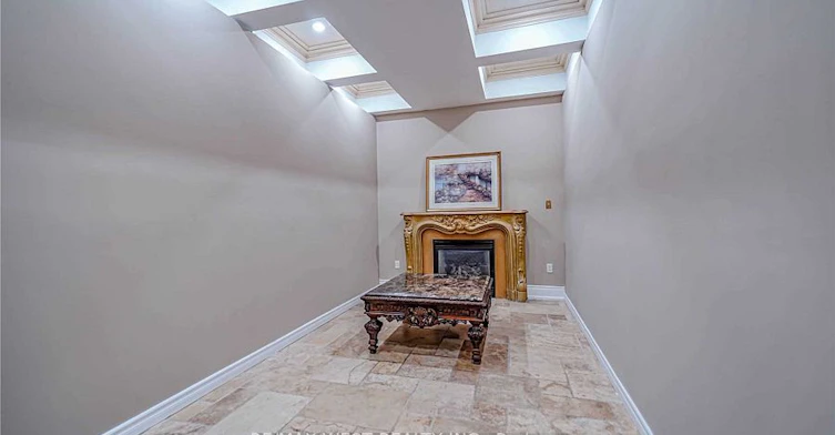 Main Floor-83 Elm Avenue, Richmond Hill, ON, L4C 6K8 - 8