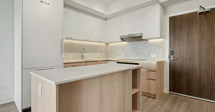 727-8188 Yonge Street, Vaughan, ON, L4J 1W5 - 9