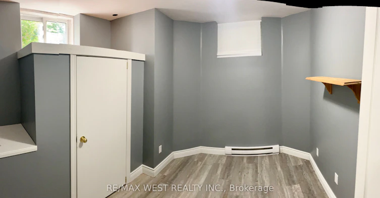 Basement-306 Metro Road N, Georgina, ON, L4P 3C8 - 3