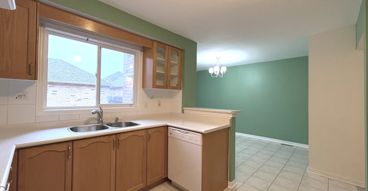 65 Cariglia Trail, Markham, ON, L3R 4X1 - 10
