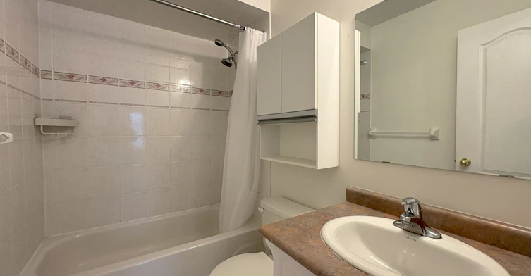 65 Cariglia Trail, Markham, ON, L3R 4X1 - 17