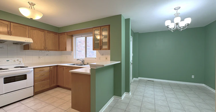 65 Cariglia Trail, Markham, ON, L3R 4X1 - 11