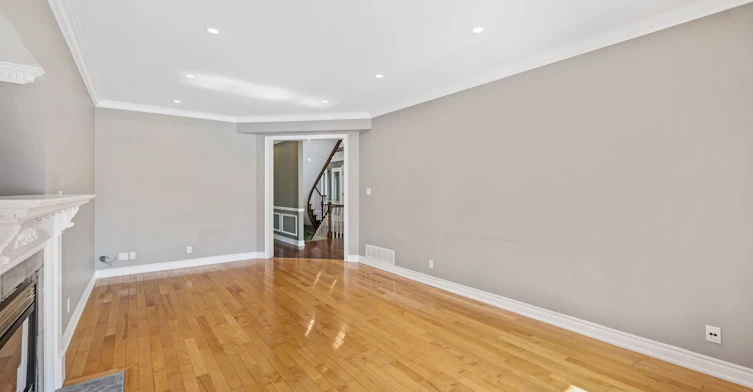 Main-598 Lyman Boulevard, Newmarket, ON, L3X 1V9 - 6