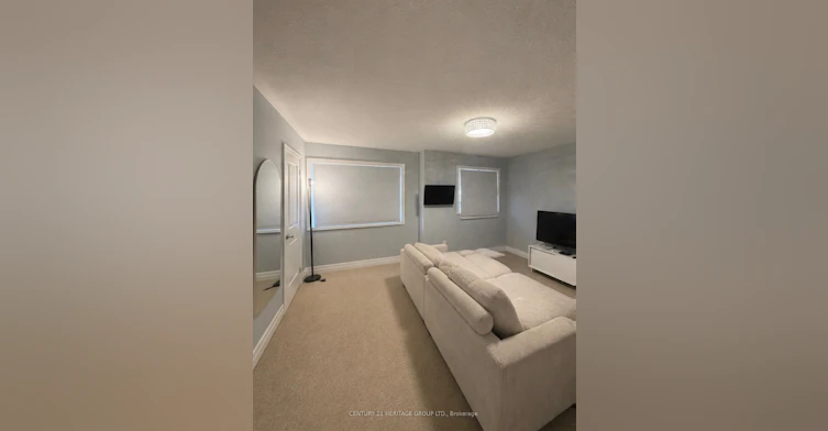 35 Lundigan Drive, Georgina, ON, L4P 0C2 - 4