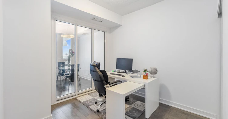 501-9205 Yonge Street, Richmond Hill, ON, L4C 6Z2 - 7