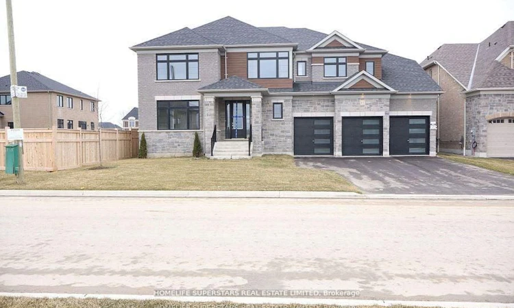 17 Bellflower Crescent NW
