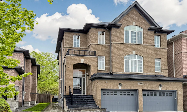 208 Hunting Ridges Drive