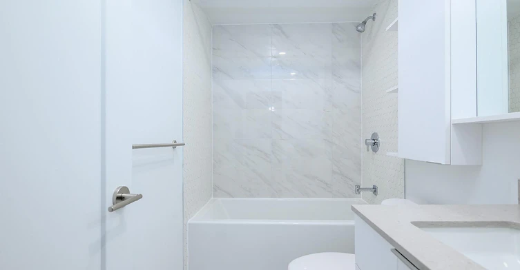 826-8 Cedarland Drive, Markham, ON, L6G 0H4 - 14
