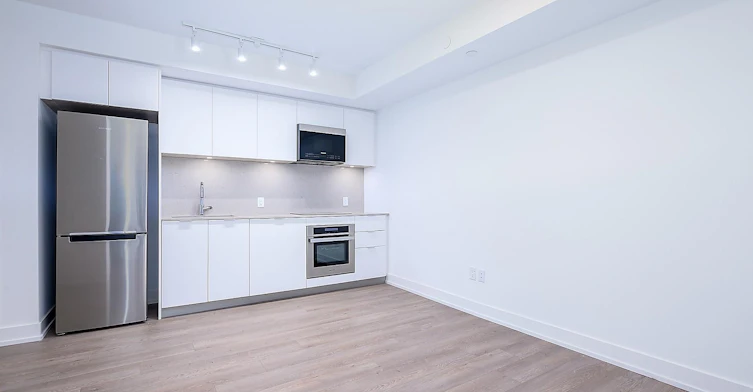 826-8 Cedarland Drive, Markham, ON, L6G 0H4 - 3