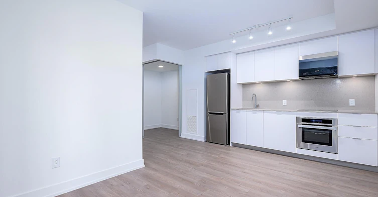 826-8 Cedarland Drive, Markham, ON, L6G 0H4 - 4