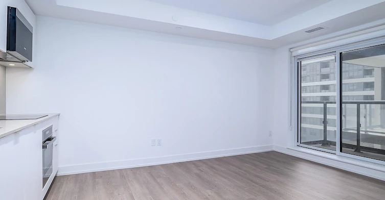 826-8 Cedarland Drive, Markham, ON, L6G 0H4 - 2